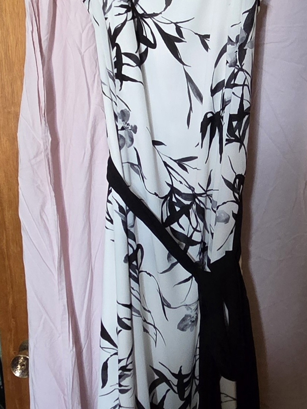 Ivory And Black Chiffon Sleeveless Maxi Dress